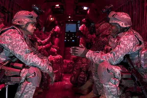 Leones por corderos : Foto