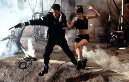 007: El mundo nunca es suficiente : Foto Denise Richards, Pierce Brosnan