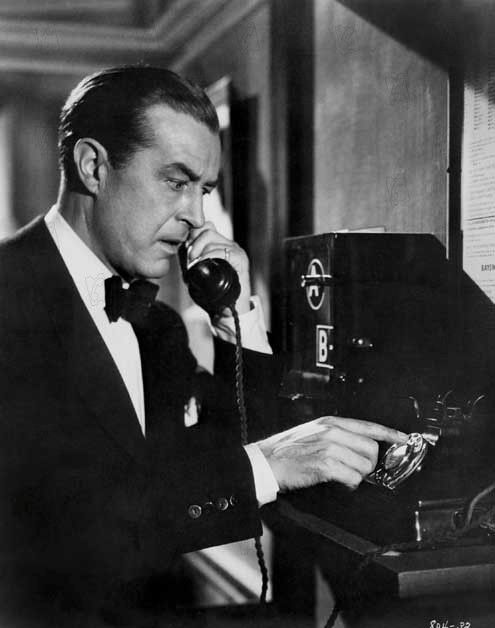 Con M de Muerte : Foto Alfred Hitchcock