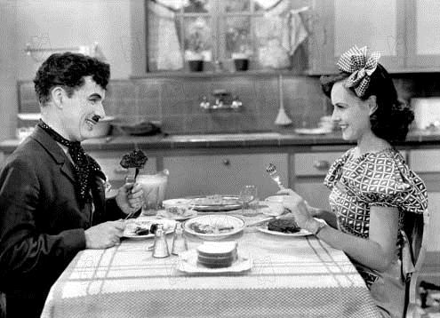 Tiempos modernos : Foto Charles Chaplin