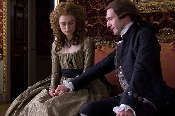 La Duquesa : Foto Keira Knightley, Ralph Fiennes