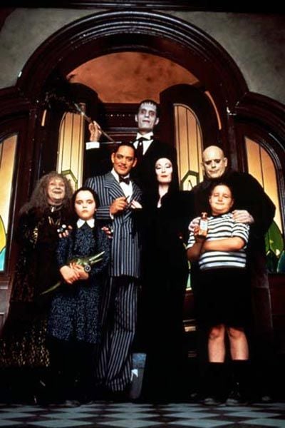 Los locos Addams : Foto Anjelica Huston, Carel Struycken, Christopher Lloyd, Raúl Julia, Christina Ricci