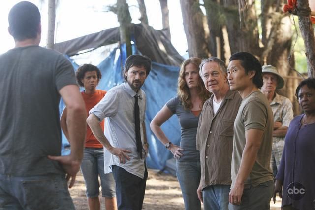 Foto L. Scott Caldwell, Daniel Dae Kim, Jeremy Davies