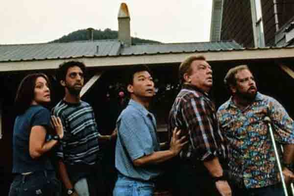 El pico de Dante : Foto Grant Heslov, Tzi Ma