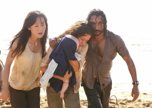 Foto Evangeline Lilly, Yunjin Kim, Naveen Andrews
