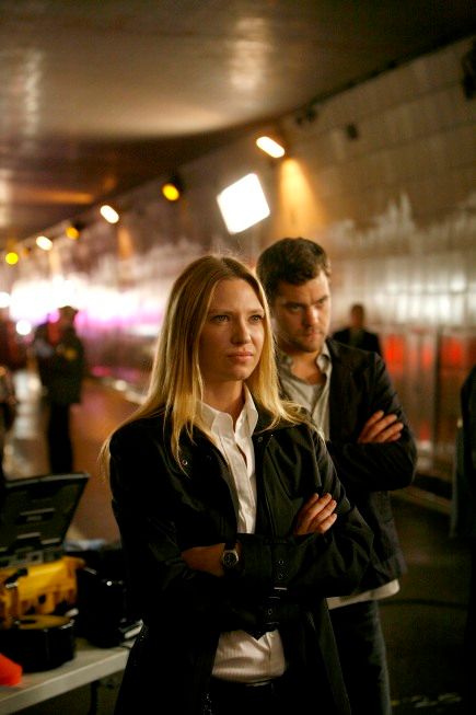 Foto Anna Torv, Joshua Jackson