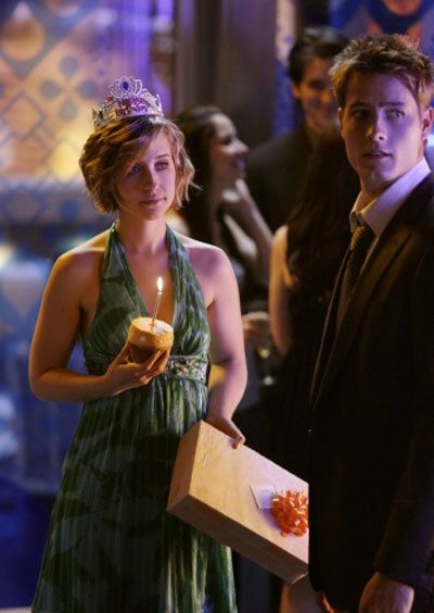 Foto Allison Mack, Justin Hartley
