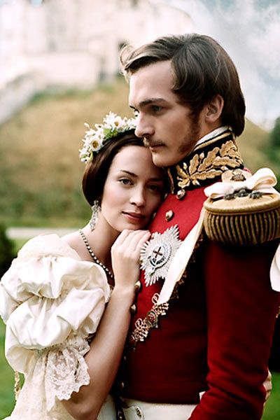 La reina joven : Foto Rupert Friend, Emily Blunt