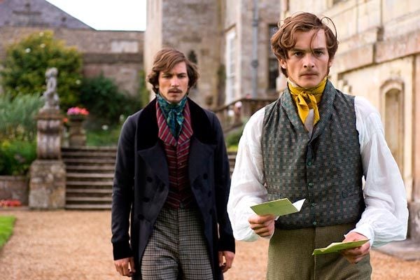 La reina joven : Foto Rupert Friend