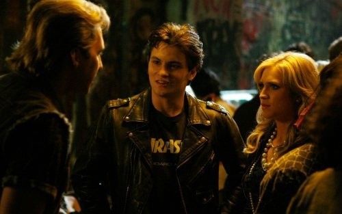 Foto Shiloh Fernandez, Brittany Snow