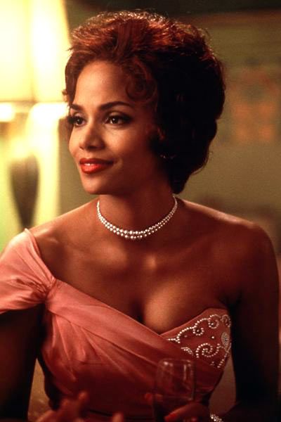 Foto Gregory Nava, Halle Berry
