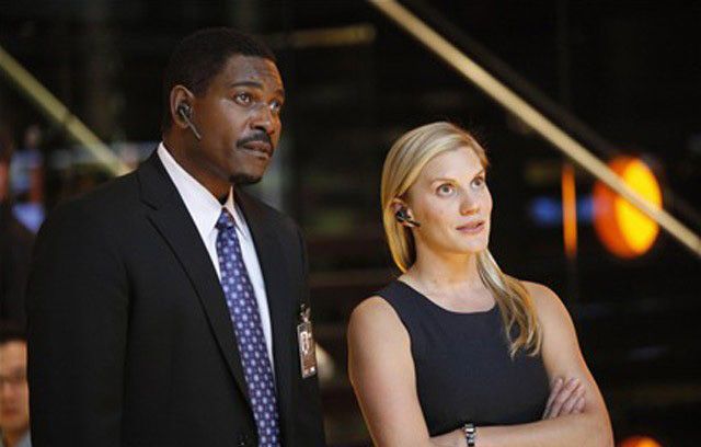 Foto Katee Sackhoff, Mykelti Williamson