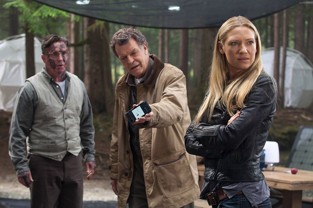 Fringe : Foto Anna Torv, John Noble