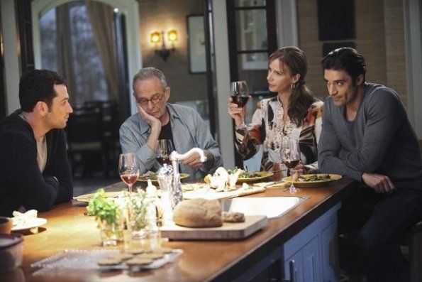 Cinco hermanos : Foto Matthew Rhys, Rachel Griffiths