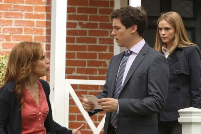 Bones : Foto Lori Alan, Danielle Panabaker
