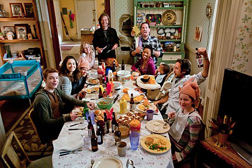 Foto Emmy Rossum, Steve Howey, William H. Macy