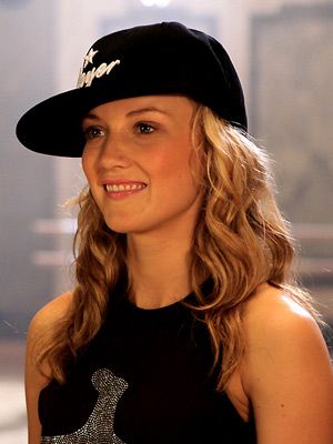 Póster Nichola Burley