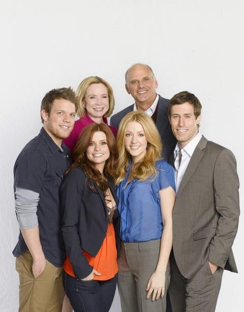 Foto Debra Jo Rupp, JoAnna Garcia Swisher, Jake Lacy