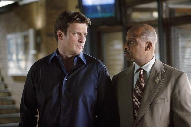Castle : Foto Ruben Santiago-Hudson, Nathan Fillion