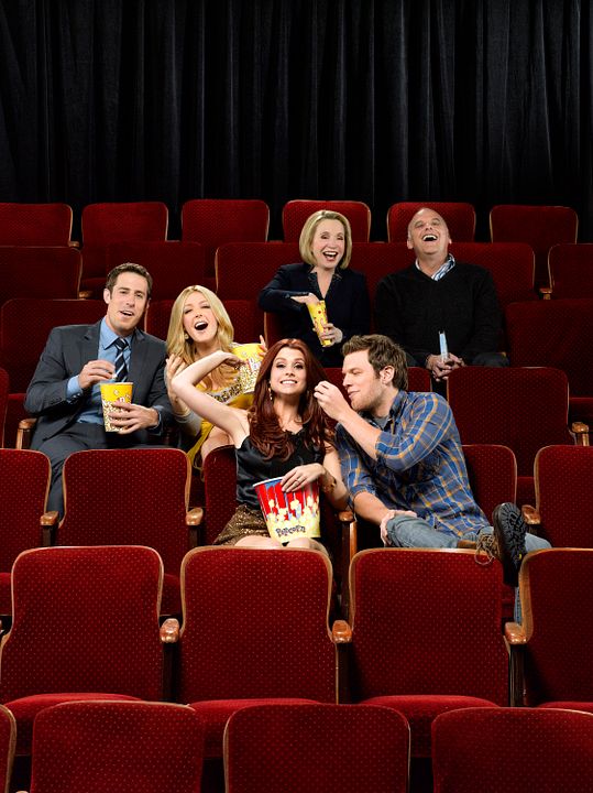 Foto Jake Lacy, Debra Jo Rupp, JoAnna Garcia Swisher