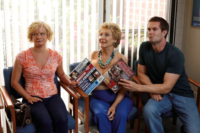 Foto Cloris Leachman, Garret Dillahunt, Martha Plimpton