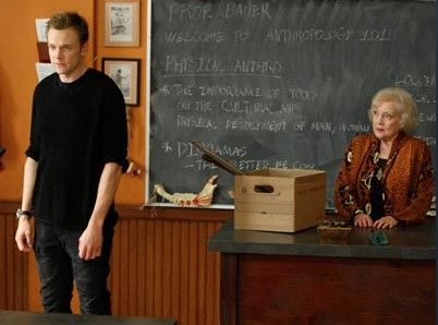 Foto Betty White, Joel McHale