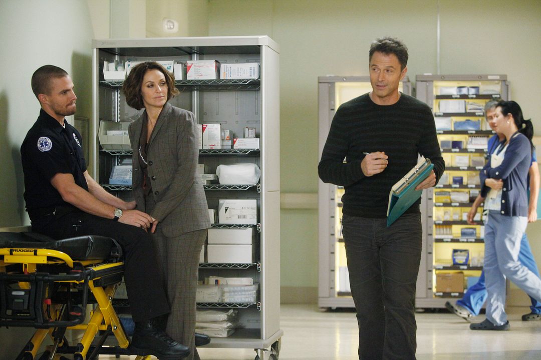Private Practice : Foto Amy Brenneman, Stephen Amell
