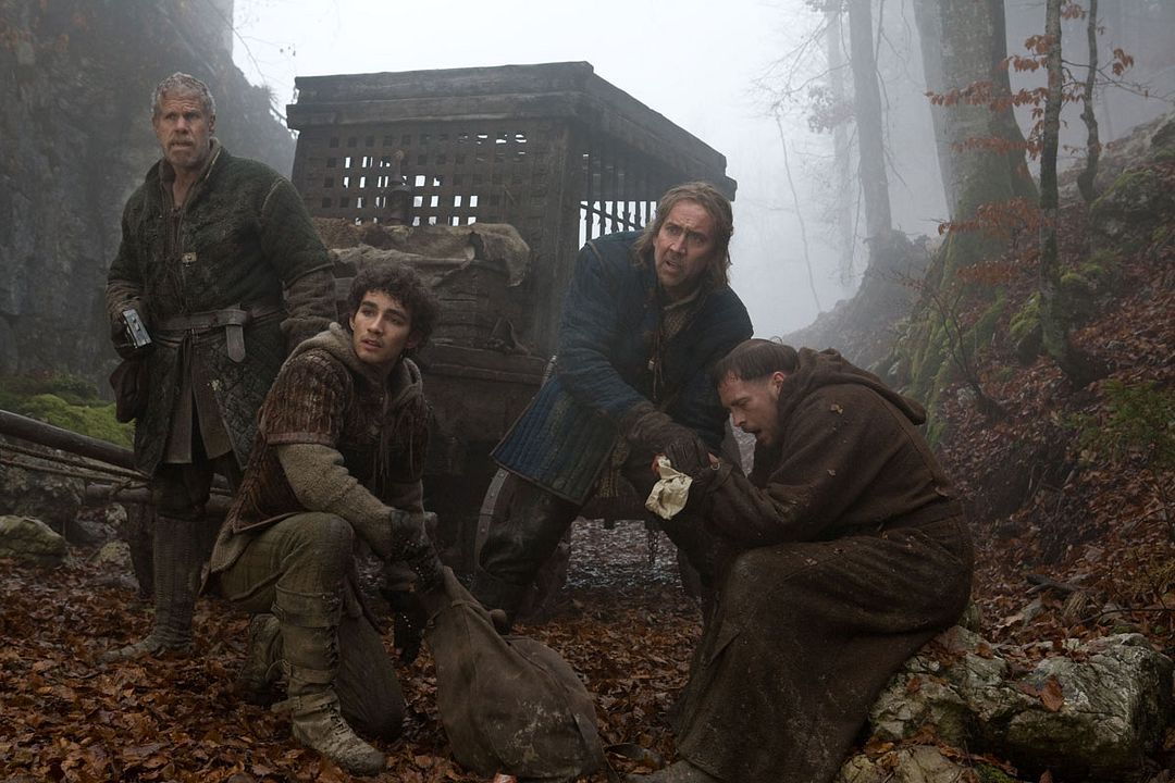 Foto Robert Sheehan, Stephen Campbell-Moore, Nicolas Cage