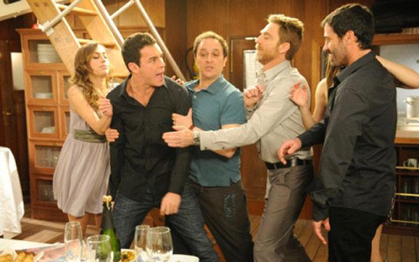 Foto Mario Casas, Luis Callejo, Blanca Suárez, Irene Montala