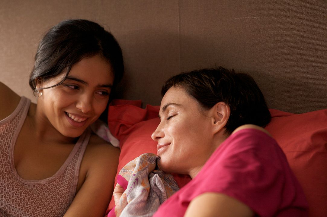 Foto Hafsia Herzi, Emmanuelle Béart