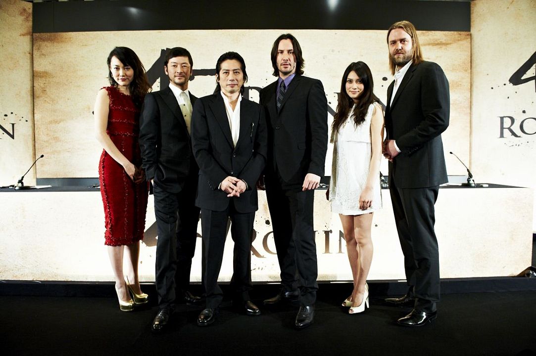 Cobertura de revista Rinko Kikuchi, Hiroyuki Sanada, Tadanobu Asano, Keanu Reeves