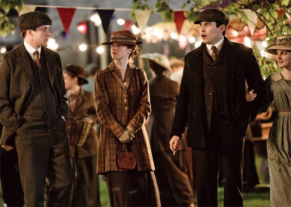 Foto Rob James-Collier, Rose Leslie