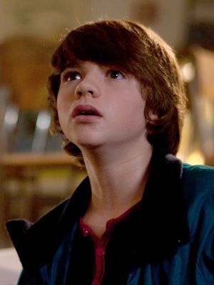 Póster Joel Courtney
