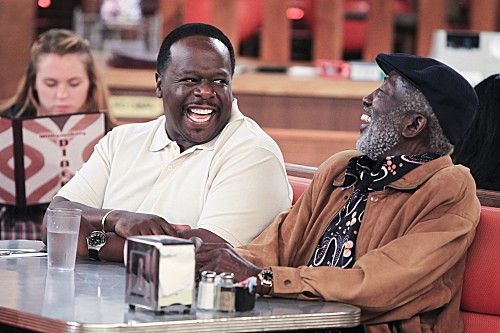 2 Broke Girls : Foto Cedric The Entertainer