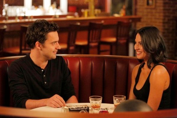 New Girl : Foto Jake Johnson, Olivia Munn