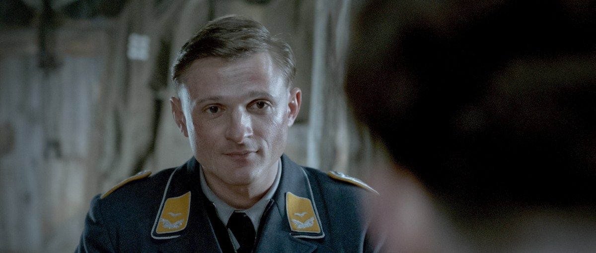 Into the white : Foto