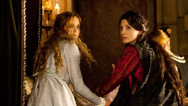 Foto Bárbara Lennie, Michelle Jenner