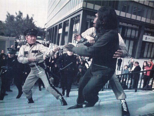 La conquista del planeta de los simios : Foto