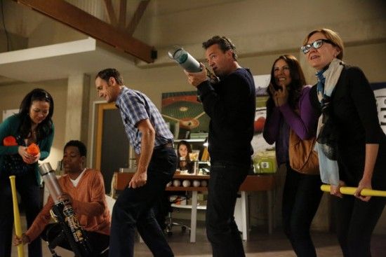 Go On : Foto Tyler James Williams, Matthew Perry, Laura Benanti