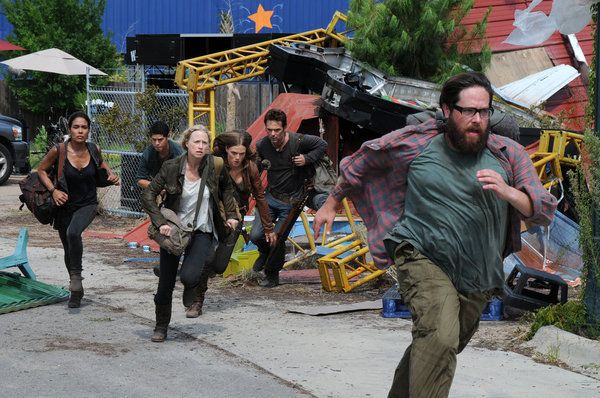 Foto Billy Burke, JD Pardo, Anna Lise Phillips