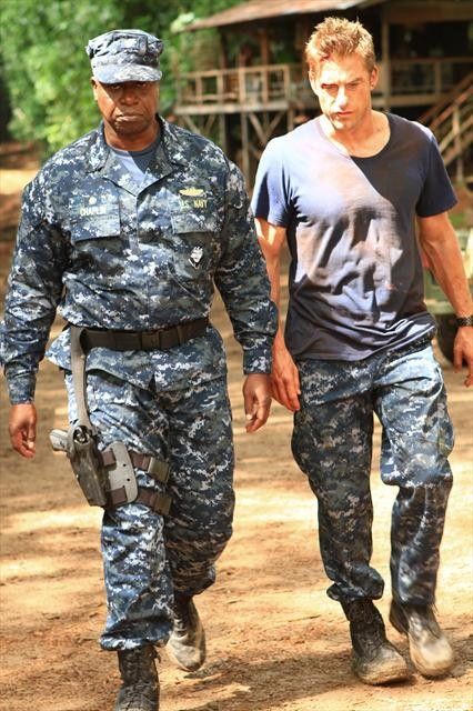 Foto Andre Braugher, Scott Speedman