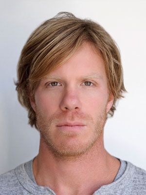 Póster Marc Menchaca