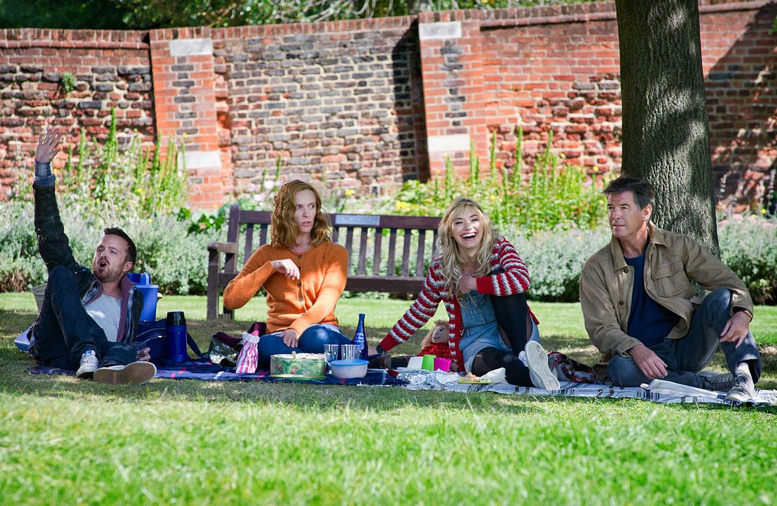 Mejor otro día : Foto Aaron Paul, Pierce Brosnan, Imogen Poots, Toni Collette