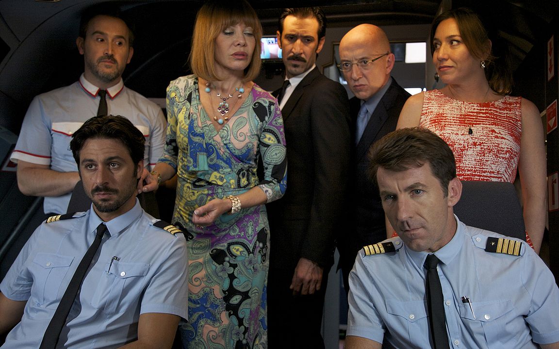 Los amantes pasajeros : Foto José Maria Yazpik, Cecilia Roth, Antonio de la Torre, Lola Dueñas