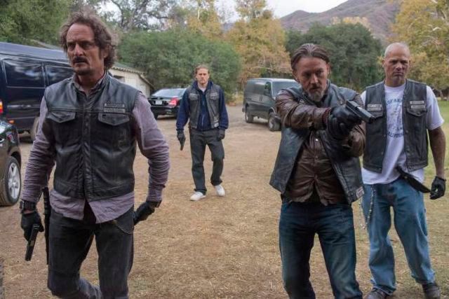 Hijos de la anarquía : Foto Kim Coates, Charlie Hunnam
