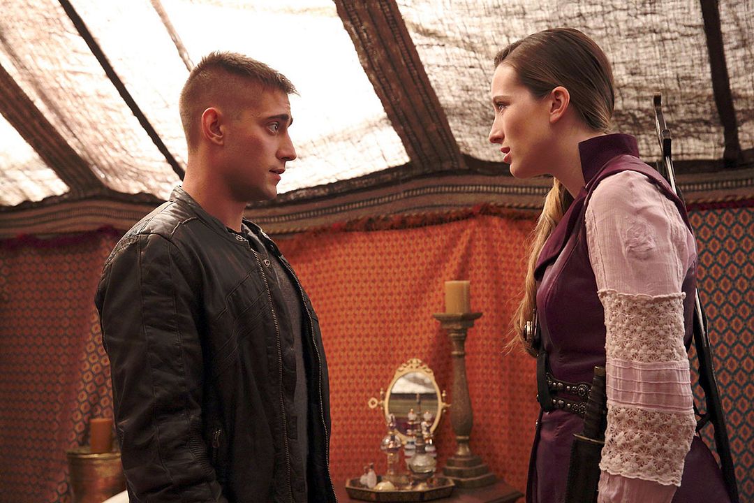 Foto Michael Socha, Sophie Lowe