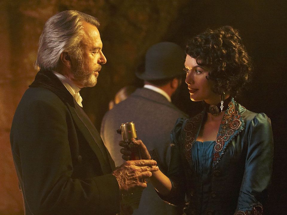Foto Lena Headey, Sam Neill