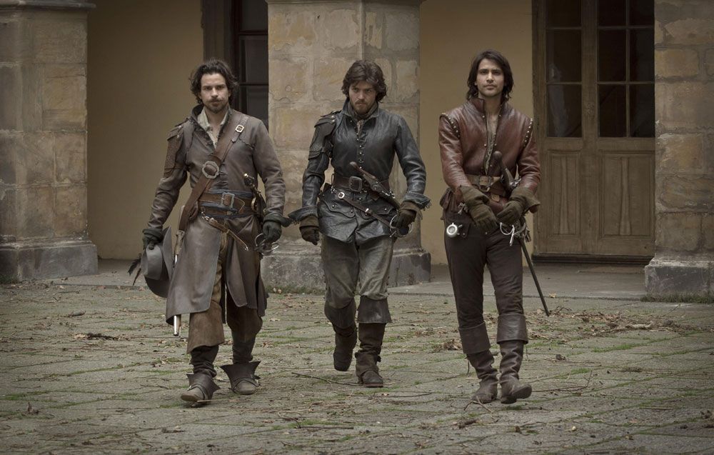 The Musketeers : Foto Tom Burke, Santiago Cabrera, Luke Pasqualino