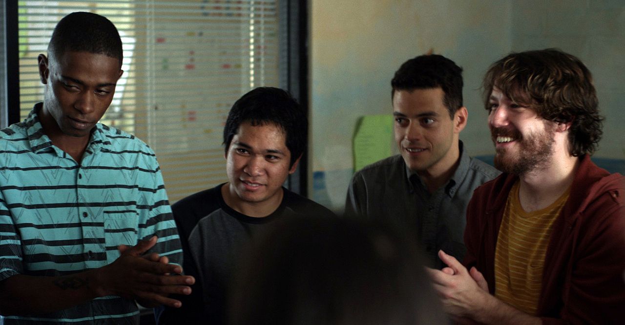 Foto John Gallagher Jr., Rami Malek, Lakeith Stanfield