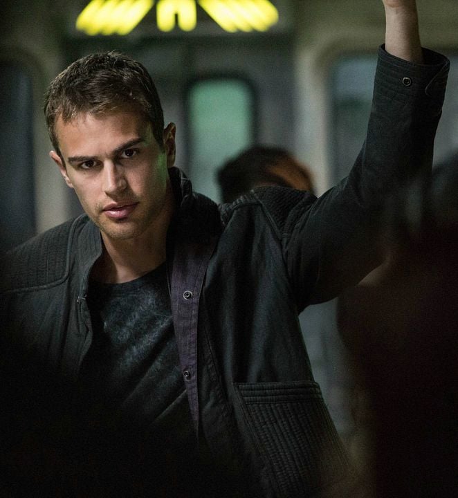 Divergente : Foto Theo James